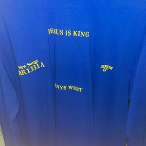 Jesus is king merch long sleeve never worn
